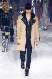Philipp Plein Fall 2018 Ready-to-Wear Филипп Плейн осень зима 2018 коллекция неделя моды в Нью Йорке Mainstyles
